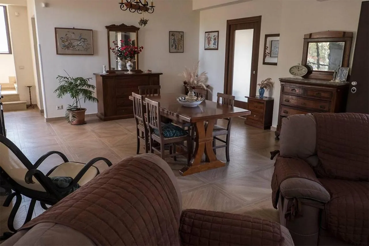 Villa Josie منزل للإقامة كامبوفيليتْشّي دي روتْشّي